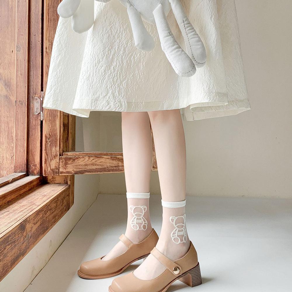 AROMA Tất Lưới Trong Suốt Hoạ Tiết Gấu Đáng Yêu