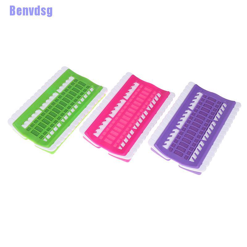 Dụng cụ sắp xếp chỉ thêu chữ thập 30 ngăn tiện lợi