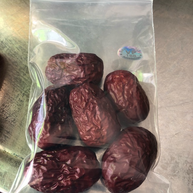 Táo đỏ loại 1 (50g có hạt)