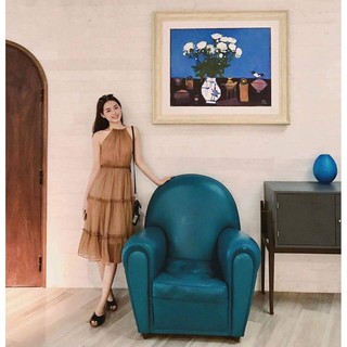 Váy ren cổ yếm 3 tầng