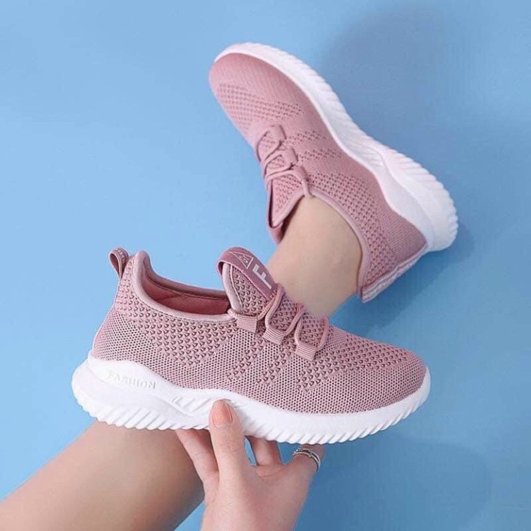 Giày Thể Thao Nữ Đẹp Chuẩn Fom Đi Bộ Thể Dục Đi Học Đi Chơi Hàng Siêu Nhẹ Size 35 - 40