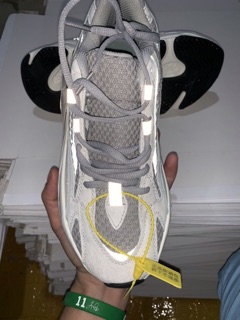 💥💥💥Giày Sneaker YZ 700 STATIC Full Box, phụ kiện