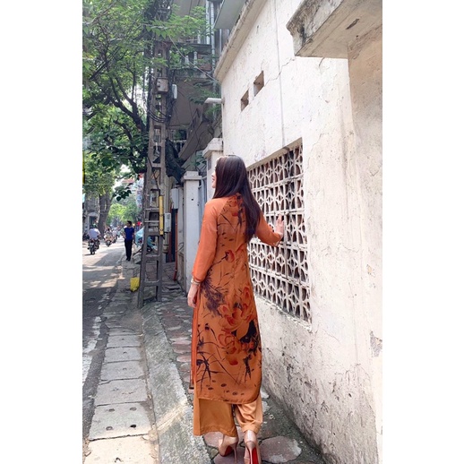 Áo dài thiết kế hoạ tiết hoa sen Thanh lịch ko kèm quần