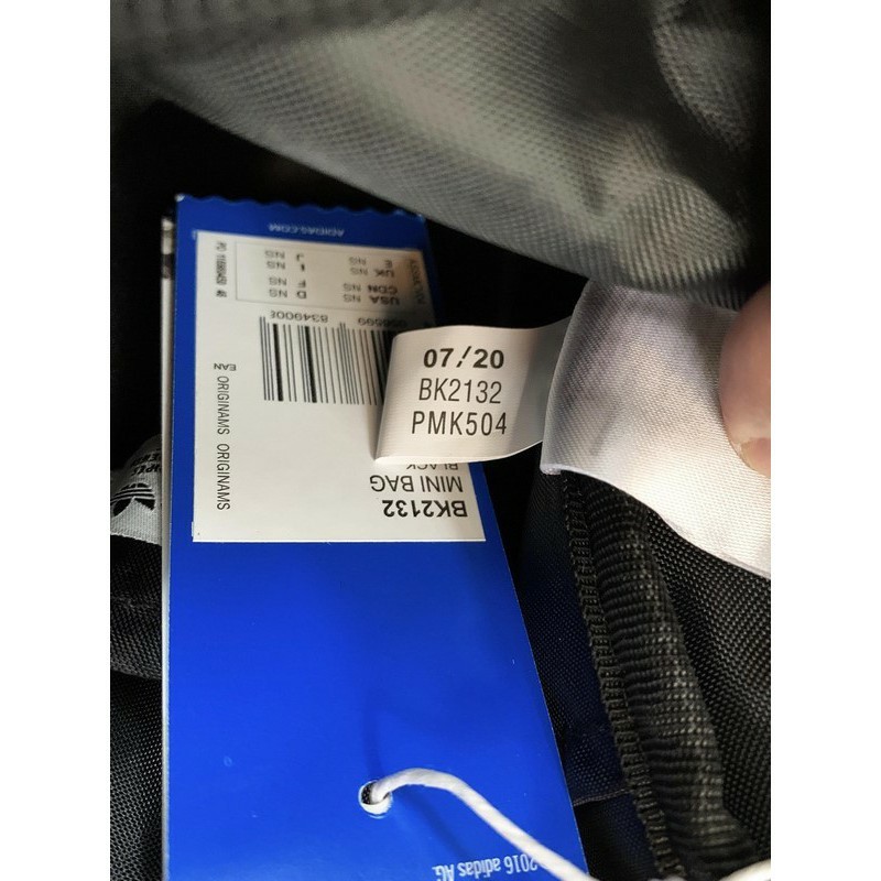 Túi Đeo Chéo Adidas Đen Vintage Mini Bag Classic Black Full Tag Code | BigBuy360 - bigbuy360.vn