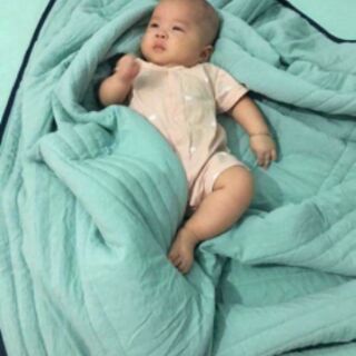 CHĂN ĐŨI MÙA HÈ