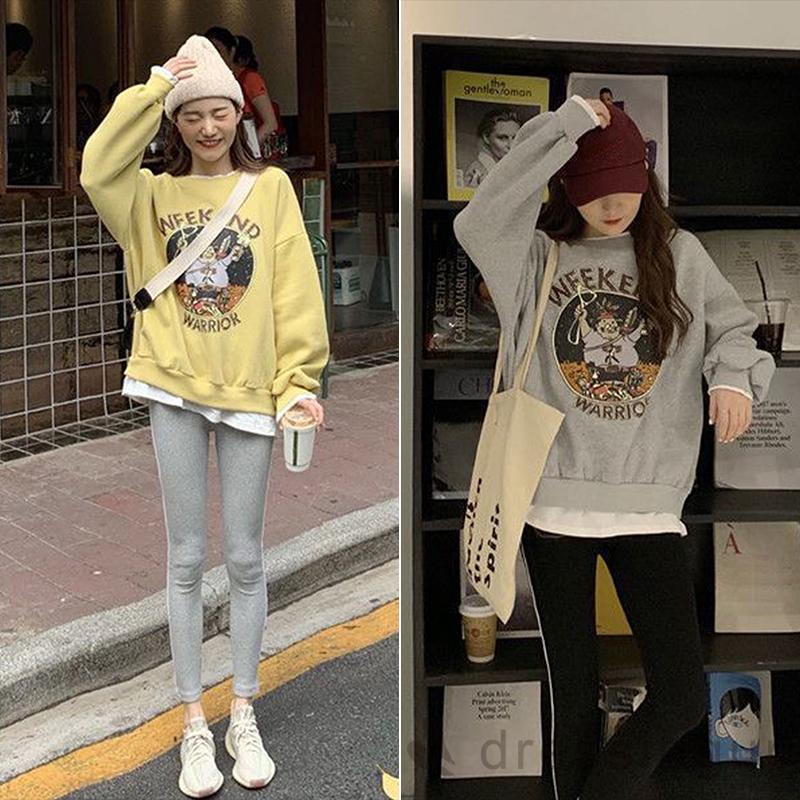 Áo thun tay dài cổ tròn dáng rộng in chữ thời trang mùa thu cho nữ