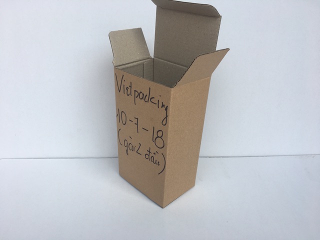 10x7x18 - 50 hộp carton nắp gài 2 đầu đựng mỹ phẩm V026