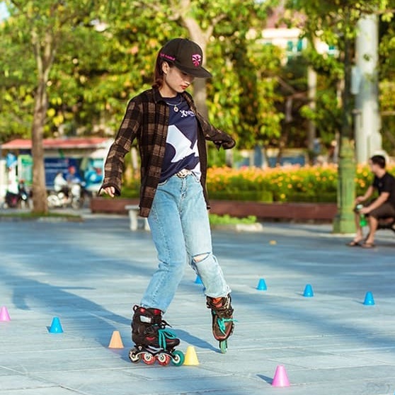 Chướng ngại vật trượt patin, cốc salom luyện tập thể thao