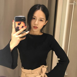 Áo len tay xòe