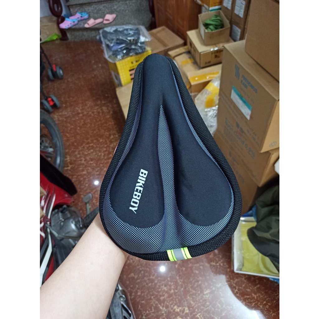 Bọc yên xe đạp thể thao , tặng kèm áo chống nước cho yên xe