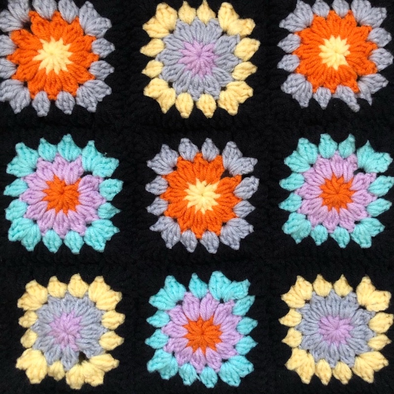 𝙂𝙧𝙖𝙣𝙣𝙮 𝙨𝙦𝙪𝙖𝙧𝙚 𝙩𝙤𝙩𝙚 𝙗𝙖𝙜 - Túi len ghép hoa