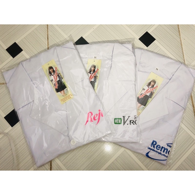 ÁO BLOUSE( BLU) TRẮNG NGẮN TAY DÙNG TRONG Y TẾ CHO NAM NỮ | BigBuy360 - bigbuy360.vn