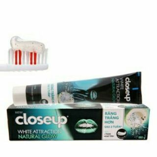 Kem đánh răng closeup dừa 30g