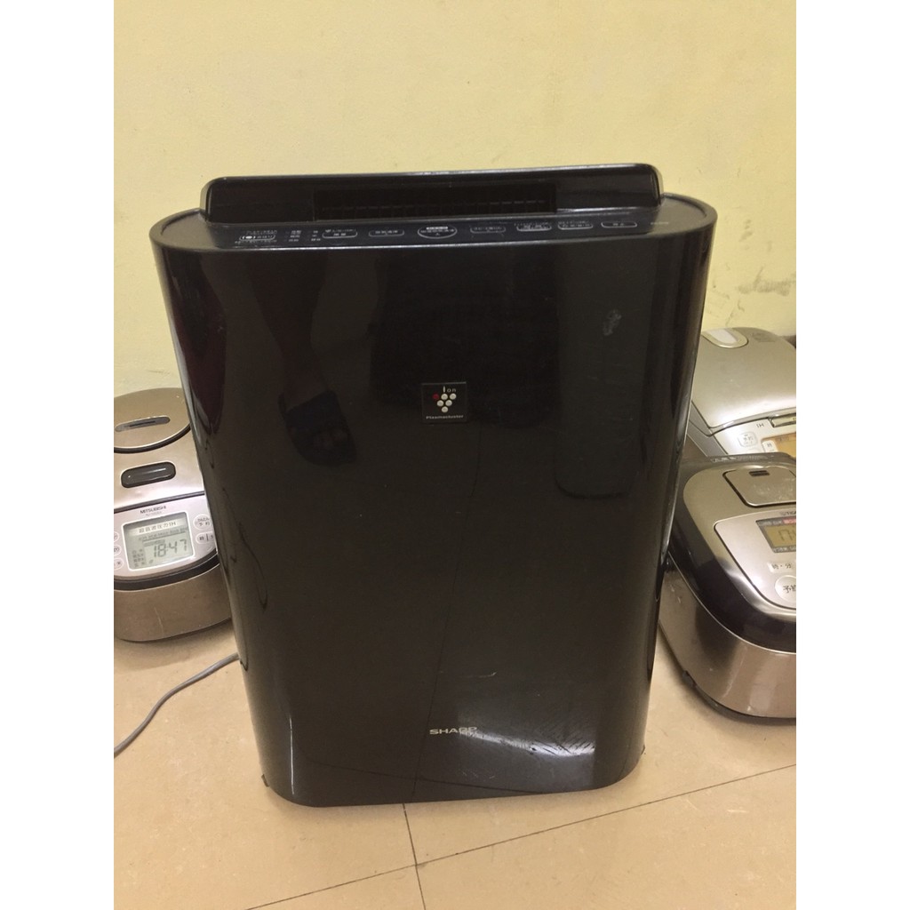 Máy lọc không khí kiêm tạo ẩm Sharp KC-D70