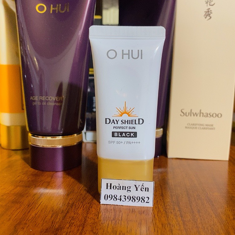 Kem Chống nắng Ohui Day Shield Perfect Sun Black SPF 50+/PA+++