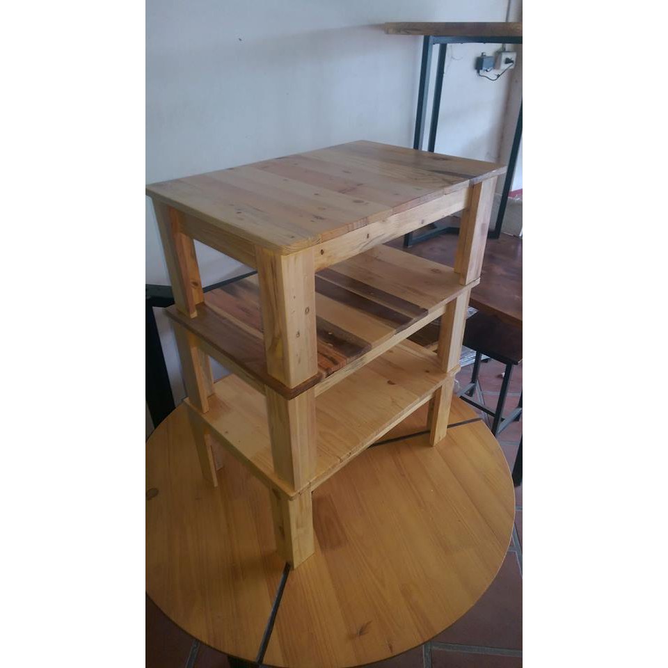 Bàn nhật 40 x 60 x c25 gỗ thông