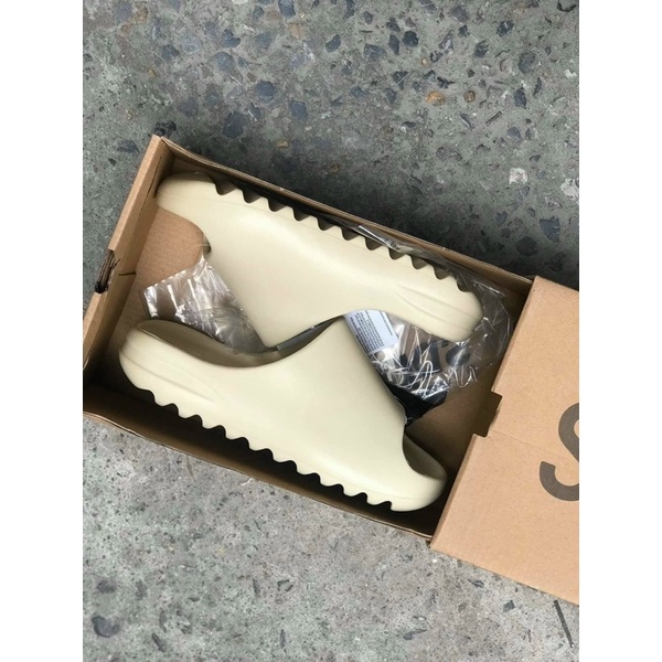 (fullbox + ảnh thật ) dép yz slide siêu êm nhẹ thời trang bản cao cấp ( freeship)