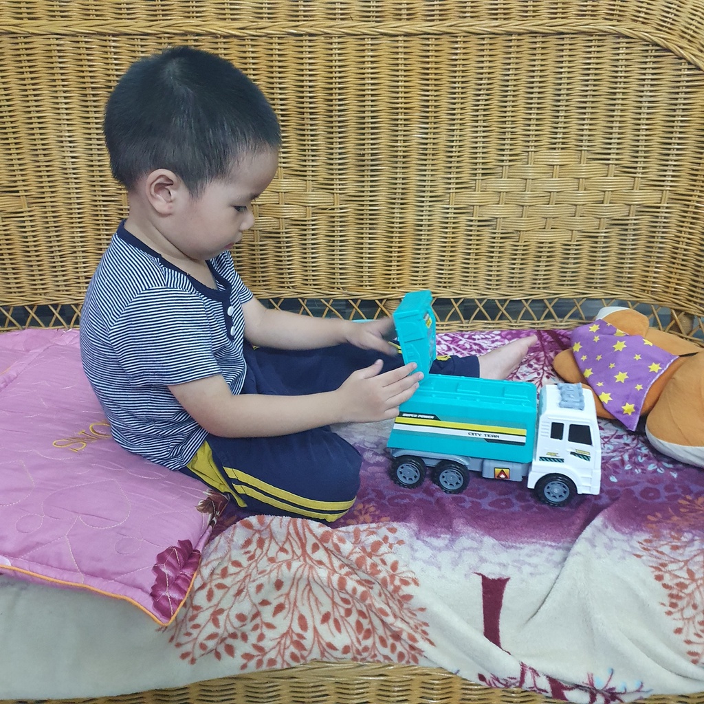 Xe rác đồ chơi màu xanh cho bé trai xe môi trường 326-53