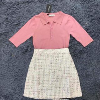 Áo len mongtoghi cổ bẻ có cúc
