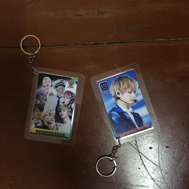 Móc chìa khoá BTS
