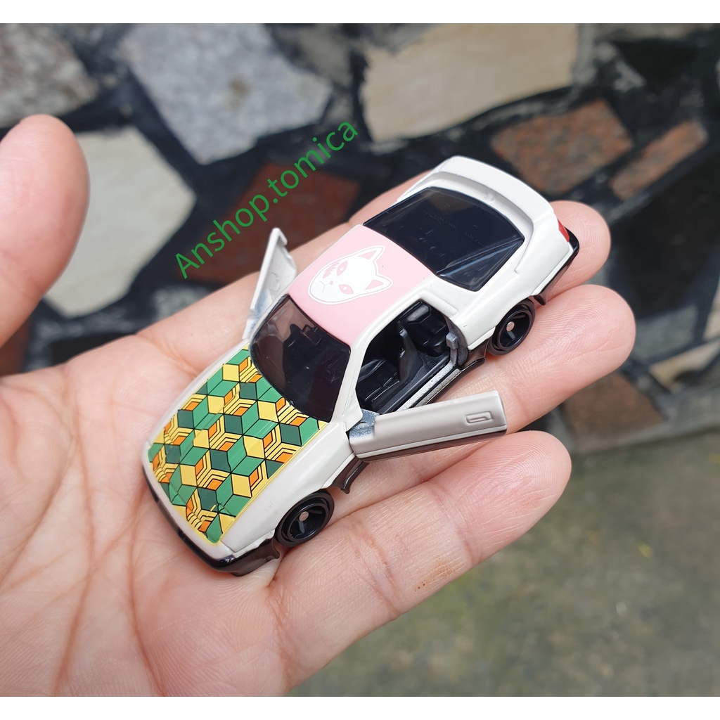 Xe mô hình tomica Nhật bản  -  Toyota Supra mở được cửa
