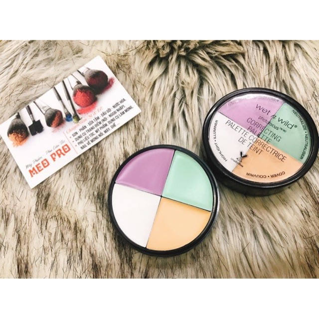 Kem che khuyết điểm Wet N Wild Correcting palette 349 color conmentary ( chính hãng )