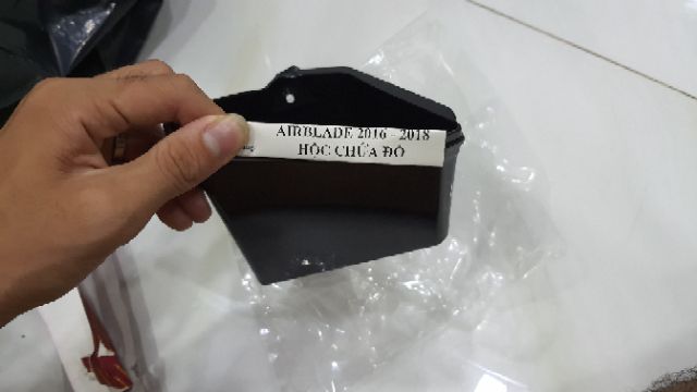 Hốc đựng đồ, rổ hông xe air blade, AB các đời 2013, 2016-2019, 2020