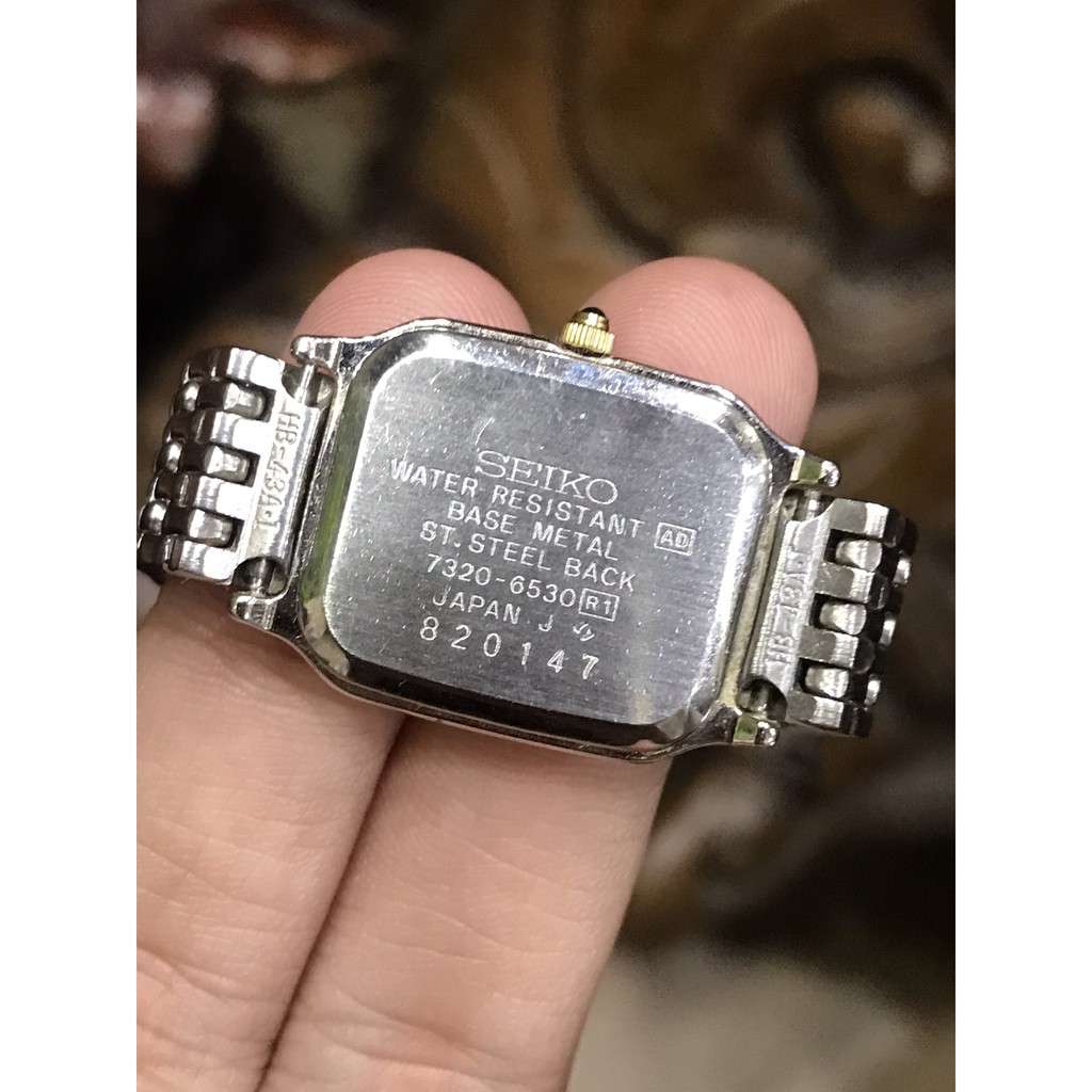 Đồng hồ nữ SEIKO nhỏ gọn - thiết kế sang trọng