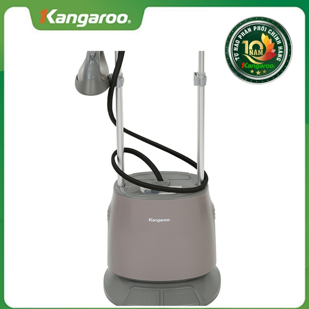 Bàn là hơi nước đứng Kangaroo KG75B11, công suất 2180W nóng lên chỉ trong vòng 30 giây, có chức năng điều chỉnh nhiệt độ