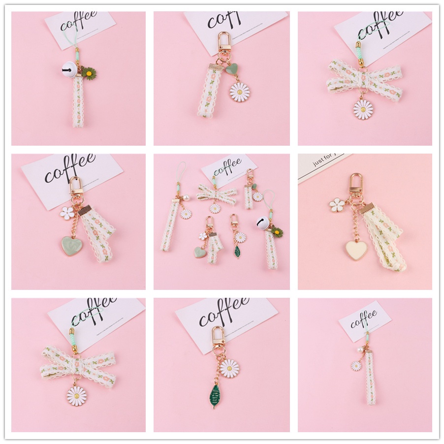 Móc chìa khóa họa tiết hoa cúc phong cách g-dragon cổ điển đơn giản