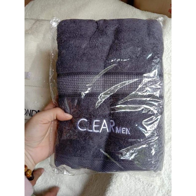 Khăn tắm quà Clear men 60x120cm