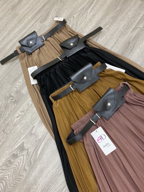 Chân váy xếp ly kèm đai túi hộp hit hot | BigBuy360 - bigbuy360.vn