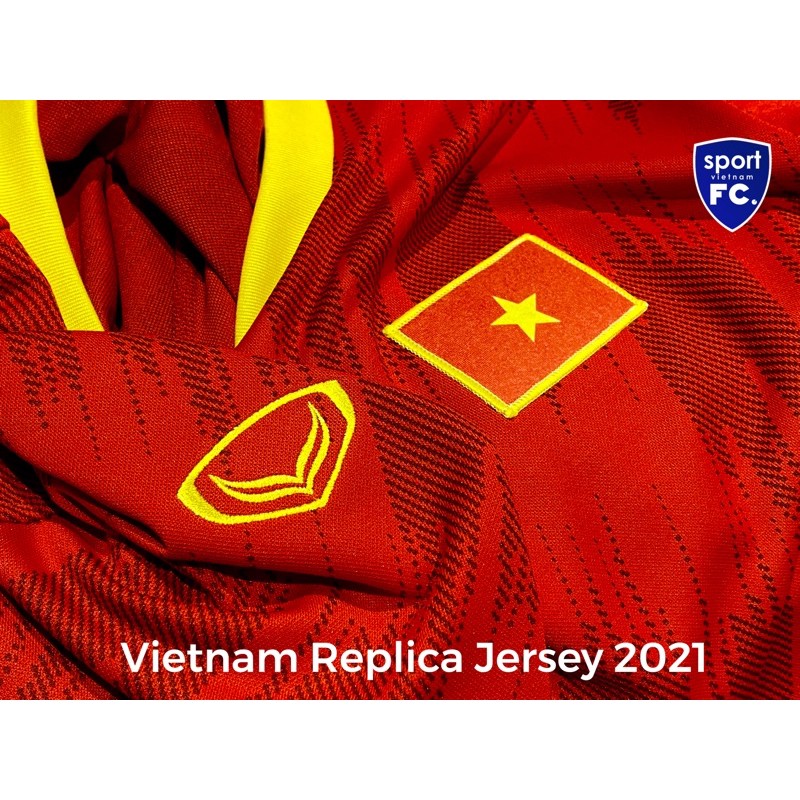 CHÍNH HÃNG Áo Bóng đá Grandsport 011548