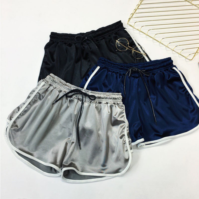Quần short thể thao ống rộng cho nữ