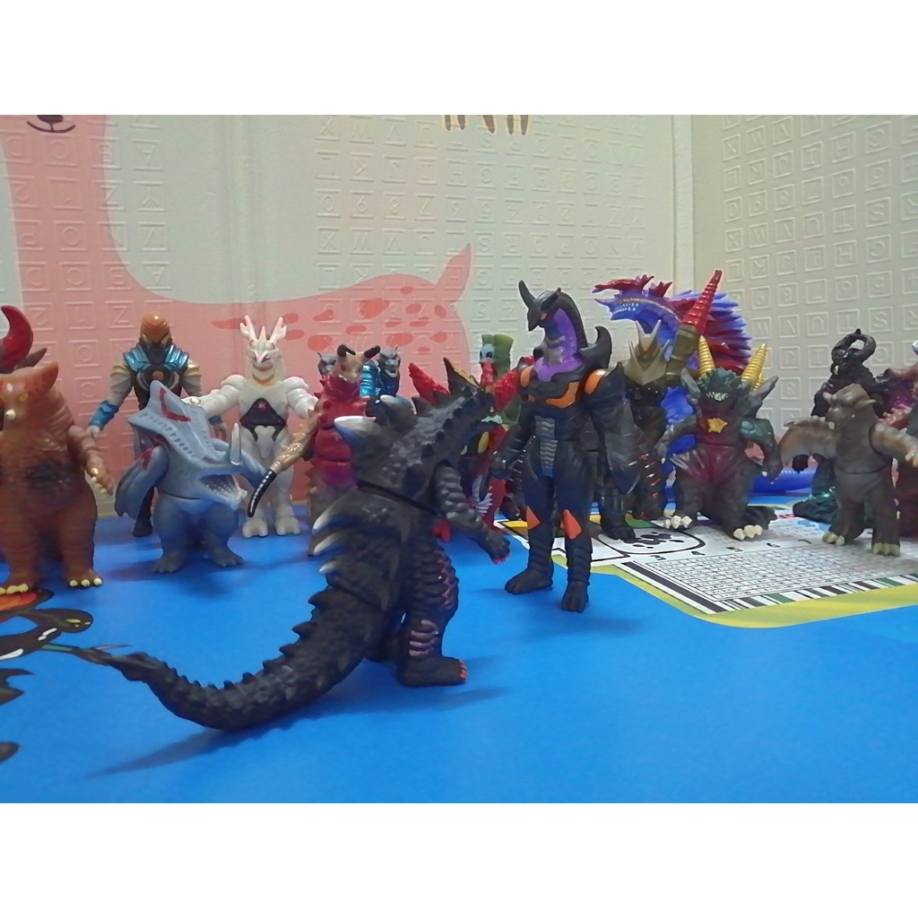 Mô hình Quái vật Gigadelos 13cm Kaiju Ultraman Series Siêu nhân điện quang [Đồ Chơi 24/7]