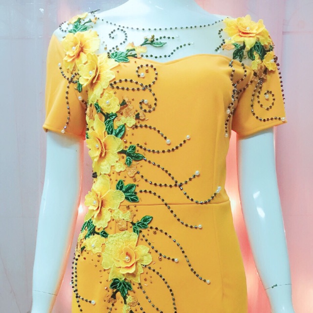 Đầm trung niên nữ dự tiệc sang trọng