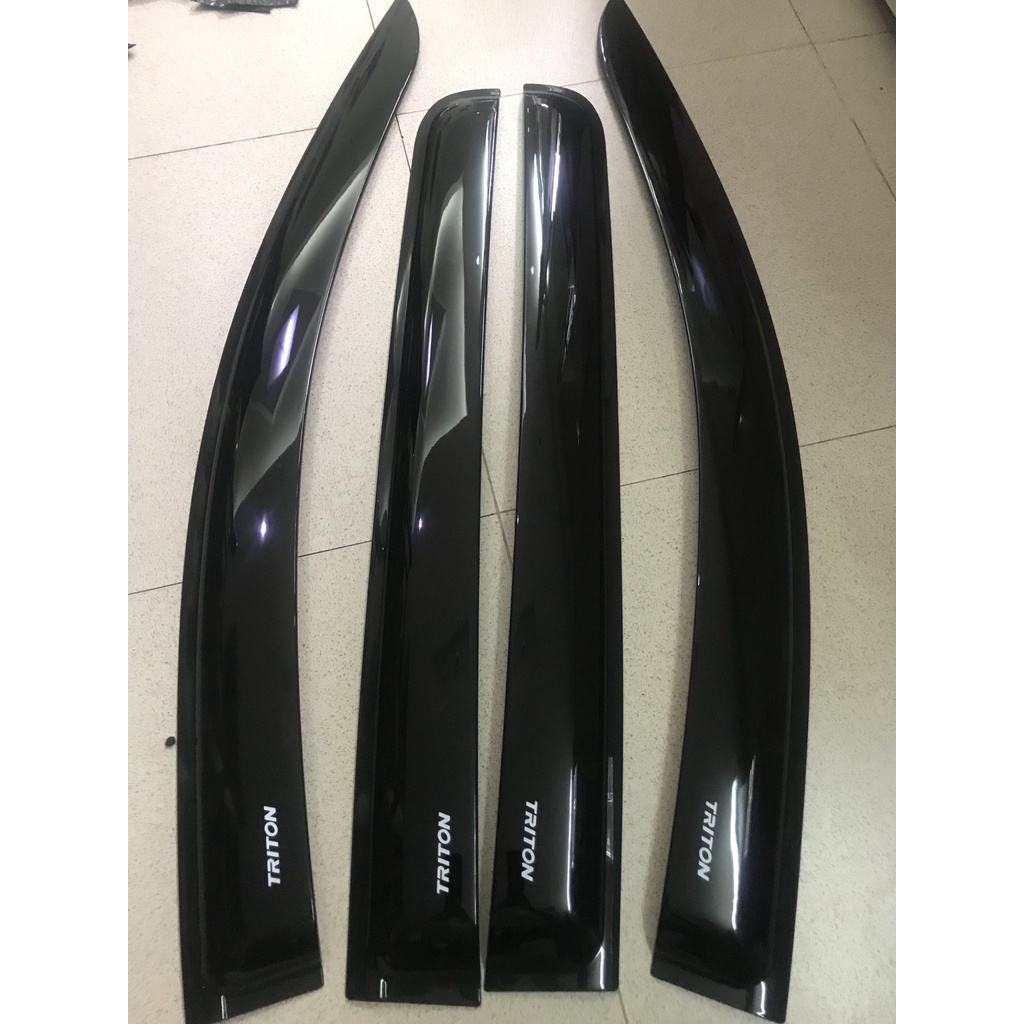 Bộ 4 Vè che mưa đen thái xe Triton form 2009 đến 2014