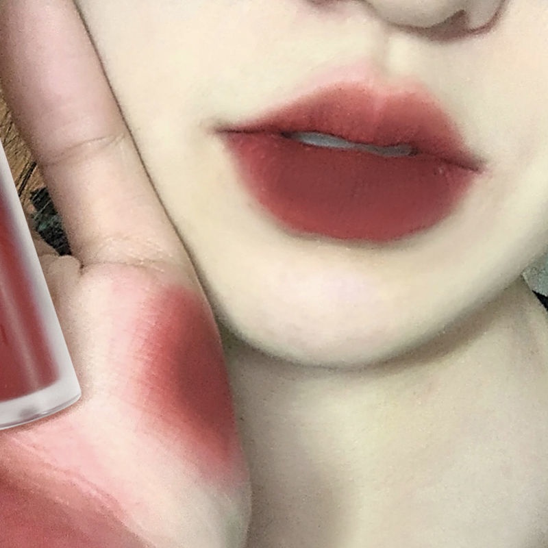 Son Môi Màu Hồng Cherry Ngọt Ngào Không Phai Màu Và Làm Mờ Đôi Môi Cho Nữ