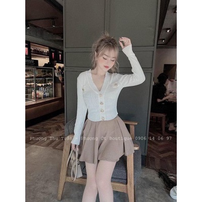 Áo len khuy dài tay vạt bầu hách dáng