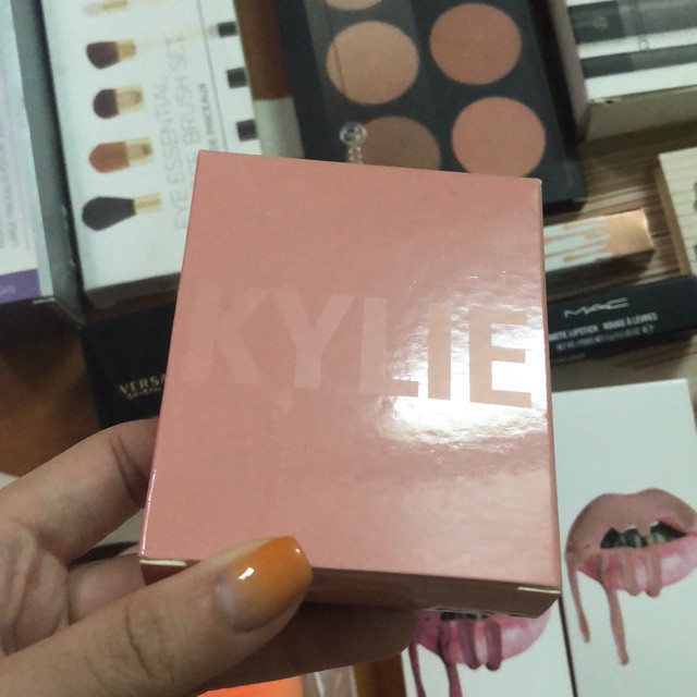 PHẤN MÁ HỒNG KYLIE PRESSED BLUSH POWDER MÀU X RATED