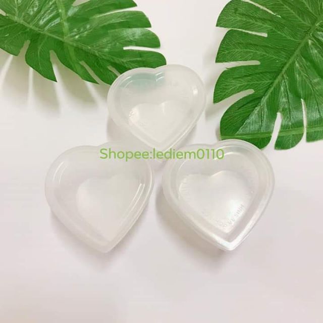 Khuôn làm bánh flan hình trái tim, hình tròn có nắp