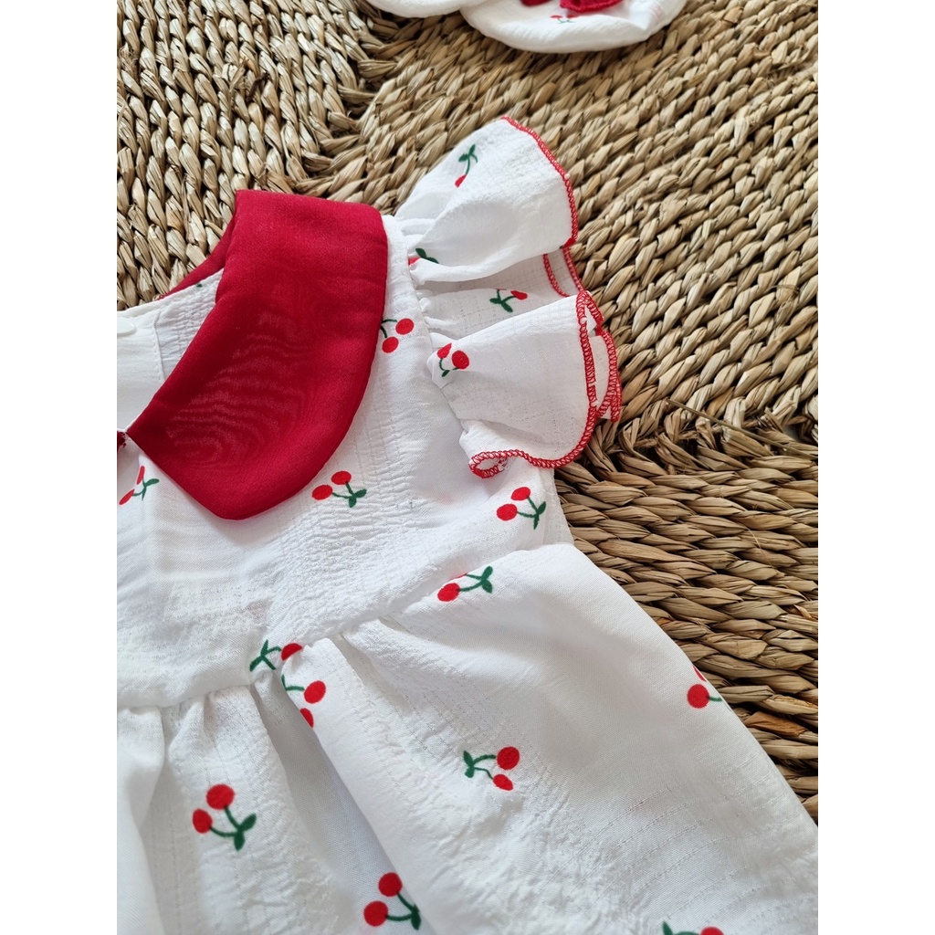 Set body cho bé gái kèm turban và giày vải chất liệu mềm mát ⚡ 𝗙𝗥𝗘𝗘𝗦𝗛𝗜𝗣 ⚡ Bodysuit trẻ em màu trắng phối đỏ nổi bật