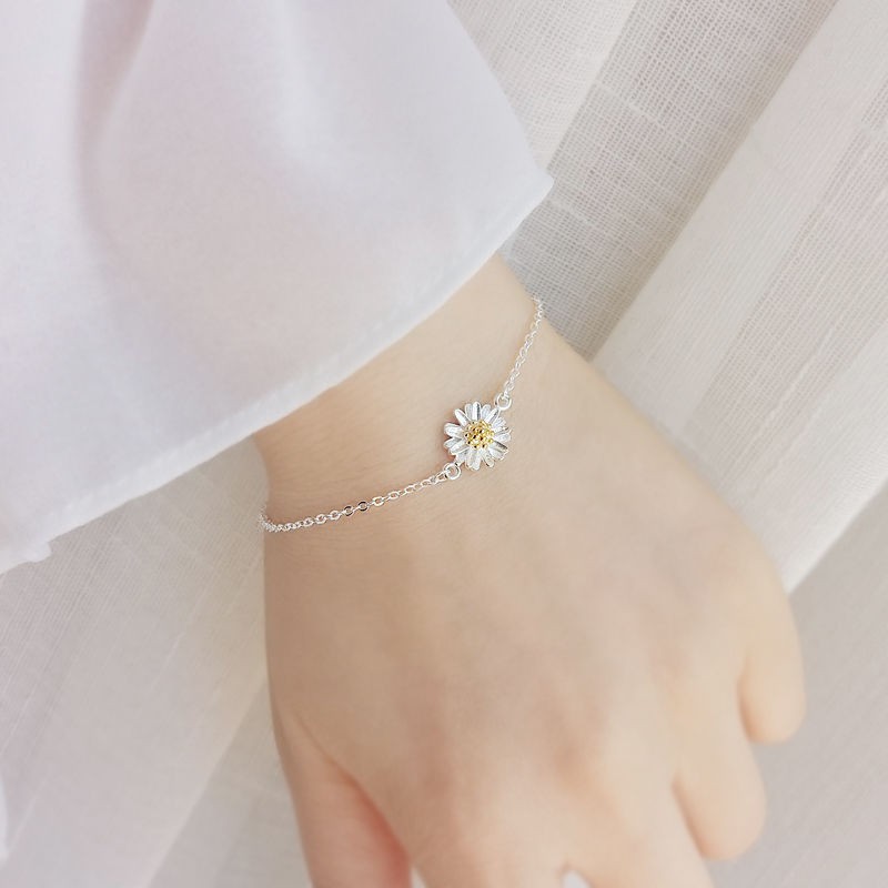 Vòng Tay Mạ Bạc 925 Hình Hoa Cúc Xinh Xắn Thời Trang Cho Nữ