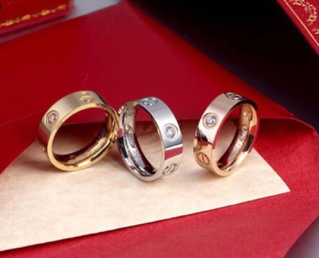 Nhẫn titan ko đEn xinh xắn NT01