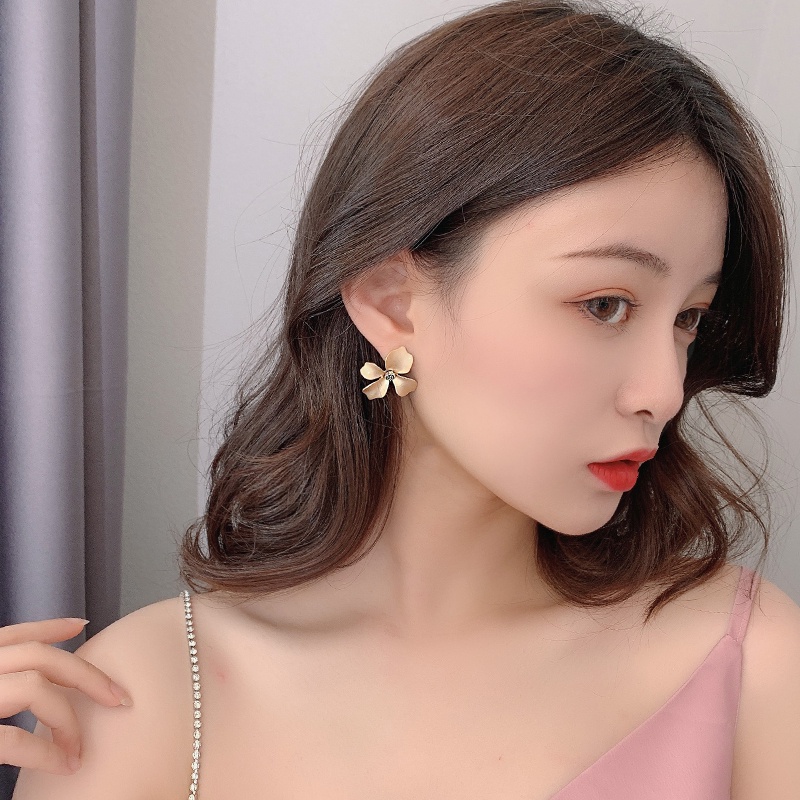 Bông tai mạ vàng 925 hình hoa xinh xắn cho nữ