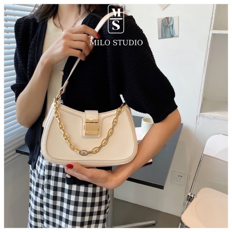 Túi kẹp nách dây xích khoá vuông phong cách hàn quốc hot trend 2021