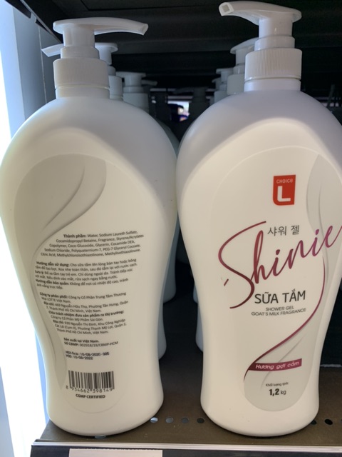 Sữa Tắm Shinie Choice L 1,2Kg