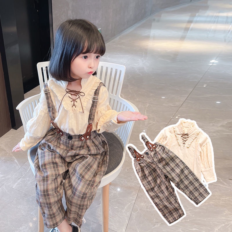 Set Áo Thun Dài Tay Cổ Tròn Liền Quần Yếm Thời Trang Hàn Cho Bé Gái Mới