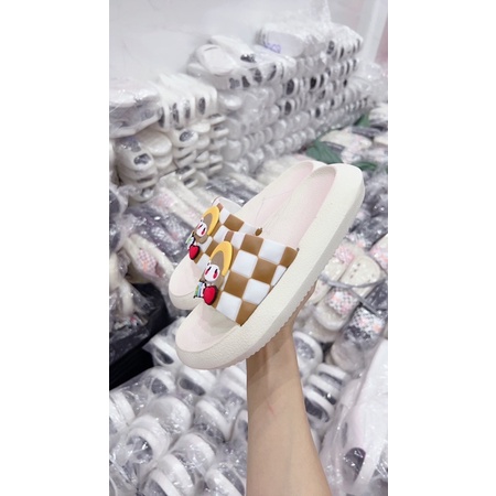 Dép Bánh Mì Ca Rô Cô Gái ( form chuẩn )