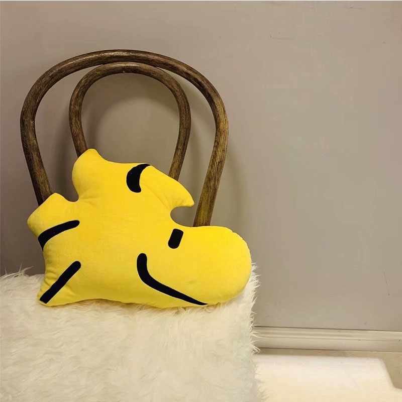 Thú Nhồi Bông Hình Chó Snoopy Đáng Yêu 40cm